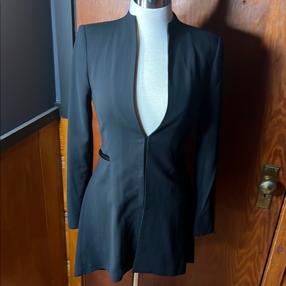 Alice + Olivia Black Blazer with Notched Lapels and Fitted Silhouette